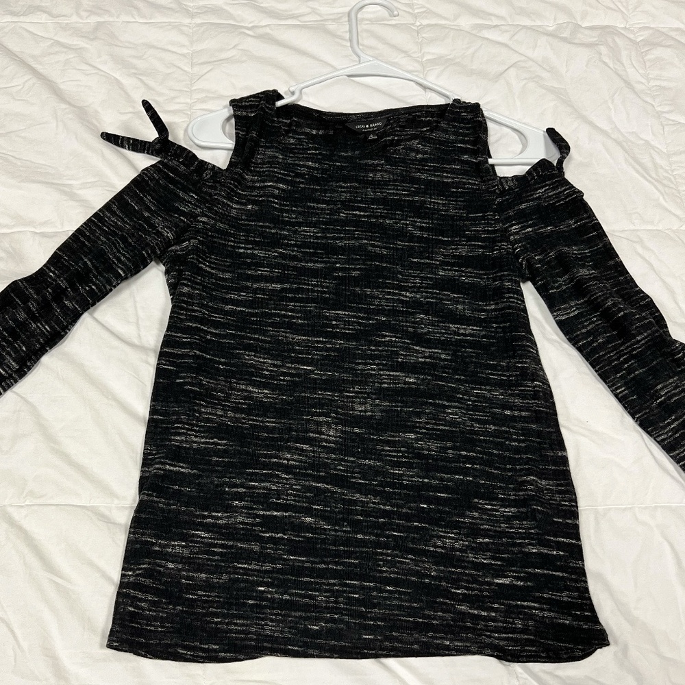 Lucky Brand Cold Shoulder Top Size S
